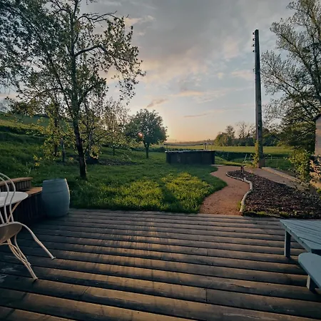 B&B Au Moulin Du Miech 3*