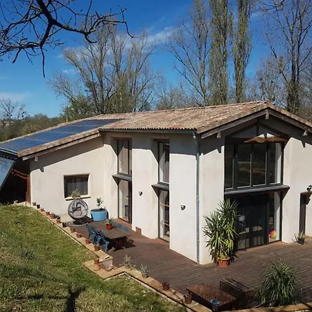 Au Moulin Du Miech לינה וארוחת בוקר