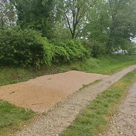 Au Moulin Du Miech לינה וארוחת בוקר 3*