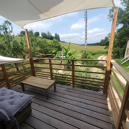 לינה וארוחת בוקר Au Moulin Du Miech Salvagnac