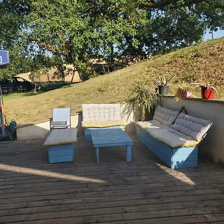 Couette-café Au Moulin Du Miech 3*